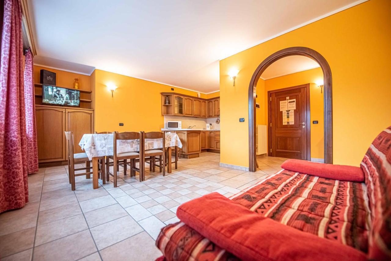 Family House Amalia Myholidaylivigno Extérieur photo