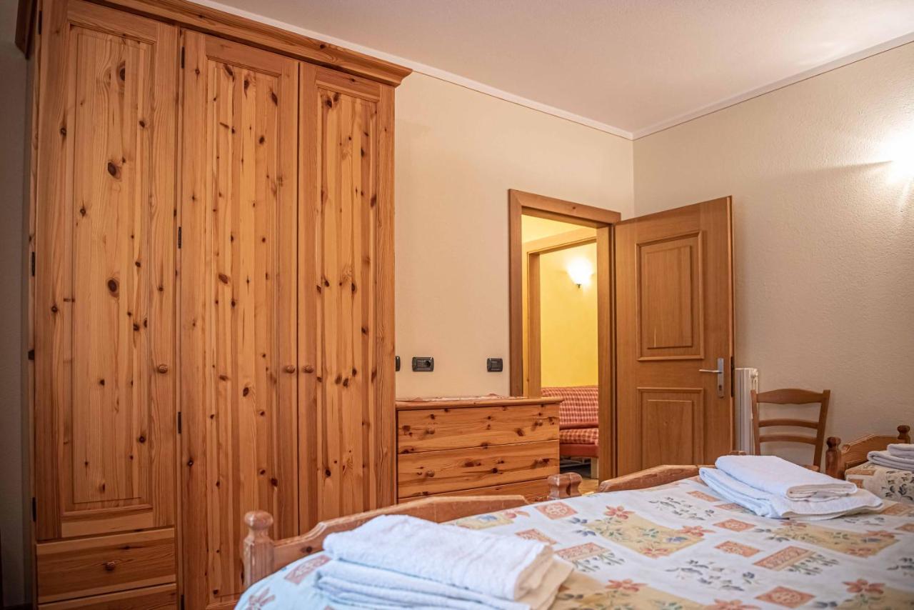 Family House Amalia Myholidaylivigno Extérieur photo