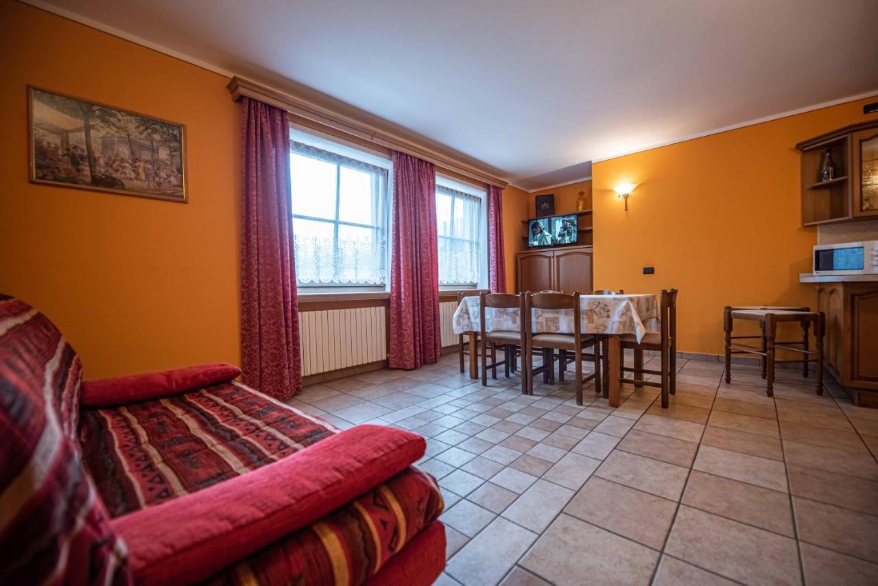 Family House Amalia Myholidaylivigno Extérieur photo